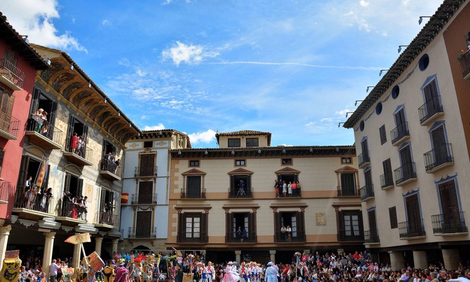 Las Ventas de Santa Lucía Apartamento | Apartamentos y estudios en el centro de Graus
