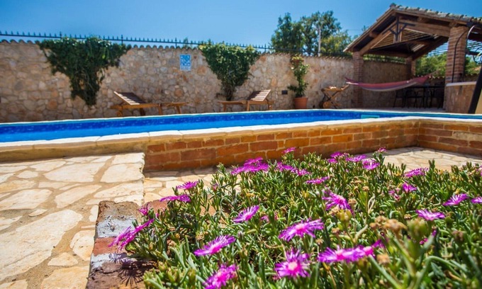 Nova Vas Apartamento | Apartments Andre Poreč - Two Bedroom Apartment with Terrace and Pool (Andre)