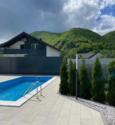 Zenica-Doboj Canton Casa | Apartments B&M