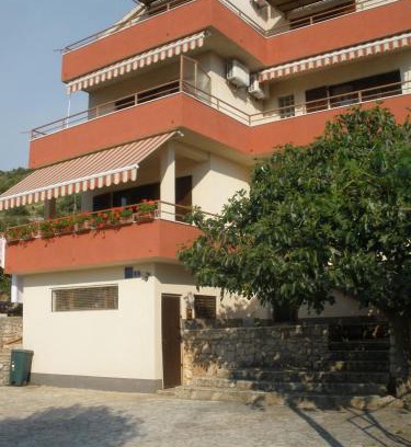 Primosten Burnji Apartamento | Apartments Bilo