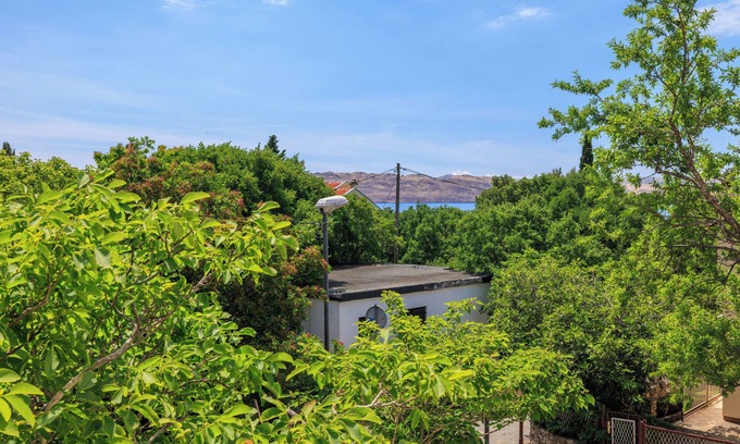 Ribarica Apartamento | Apartments Bono (95351-A1) - Karlobag