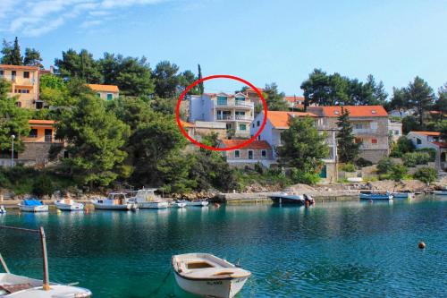 Cove Basina (Jelsa) Apartamento | Apartments by the sea Basina, Hvar - 8754