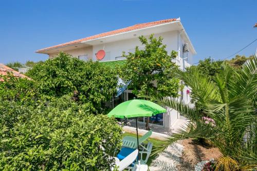 Okrug Donji Apartamento | Apartments by the sea Okrug Donji, Ciovo - 11144