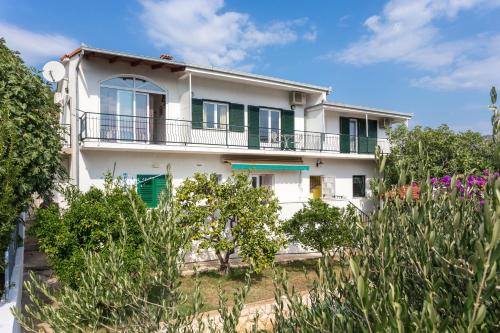 Poljica Apartamento | Apartments by the sea Poljica, Trogir - 16999
