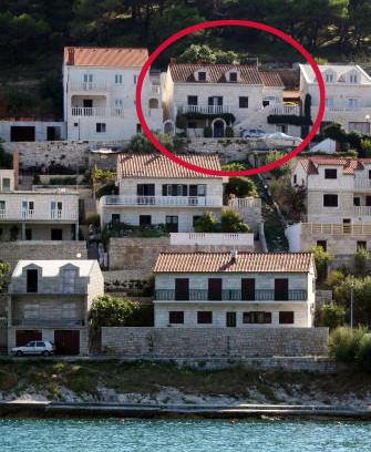 Pucisca Apartamento | Apartments by the sea Pucisca, Brac - 5625