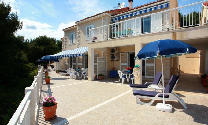 Sumartin Apartamento | Apartments by the sea Sumartin, Brac - 2940