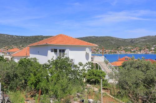 Vinisce Apartamento | Apartments by the sea Vinisce, Trogir - 11029