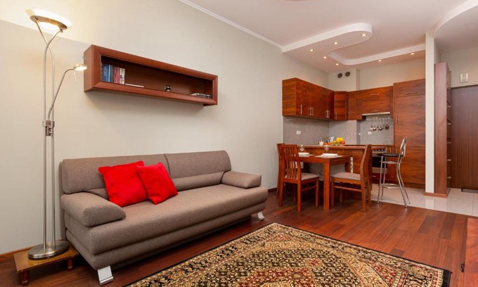 Ursus Apartamento | Apartments Chełmońskiego Warsaw Ursus by Noclegi Renters