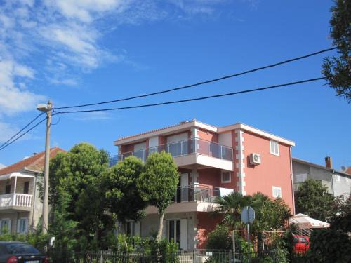 Tomicici Apartamento | Apartments Delfin