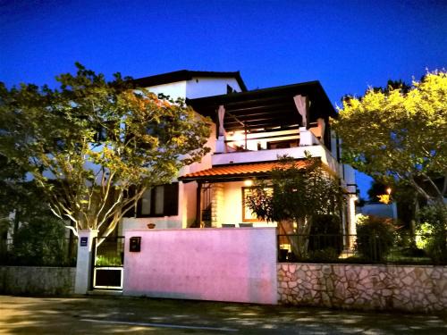 Stinjan Apartamento | Apartments Dina