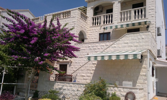 Bol Apartamento | Apartments Fani