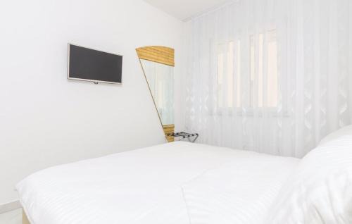 Funtana Apartamento | Apartments Funtana with pool