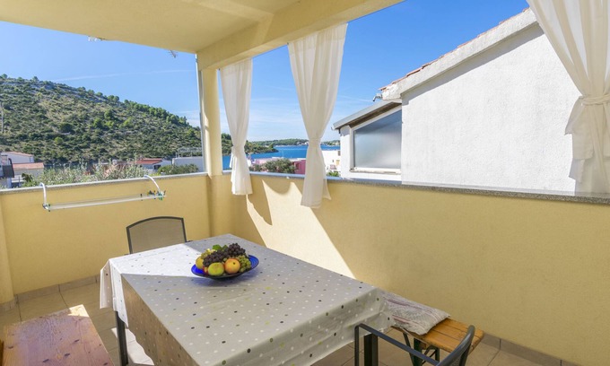 Podglavica Apartamento | Apartamentos Glorija (15901-A1) - Rogoznica