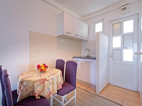 Brasina Apartamento | Apartments Grljevi - Studio Apartment with Balcony and Sea View A3