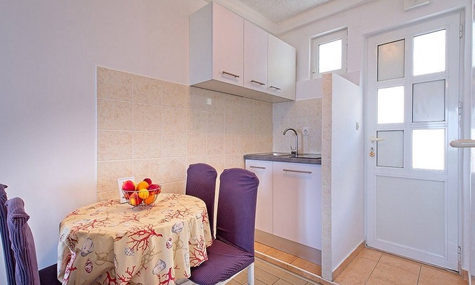 Brasina Apartamento | Apartments Grljević - Studio Apartment with Balcony and Sea View (A3)