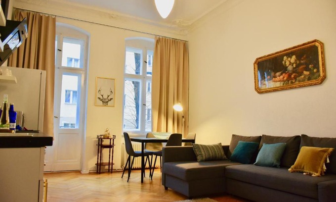 Neukoelln Apartamento | Apartments im Thüringer Hof