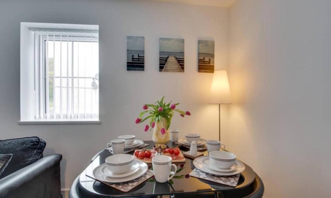 Skinningrove Casa | Apartments in Skinningrove, Cattersty Sands Beach