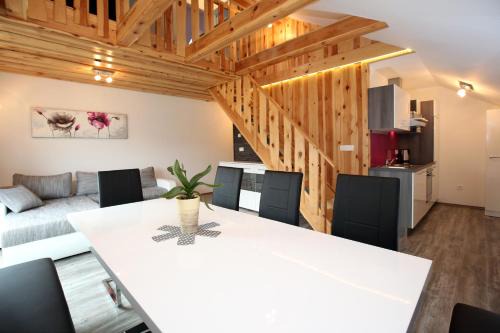 Bohinjska Bistrica Apartamento | Apartments Klemenčič