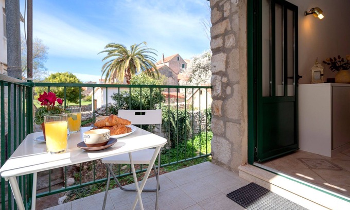 Stari Grad Apartamento | Apartments Lotti