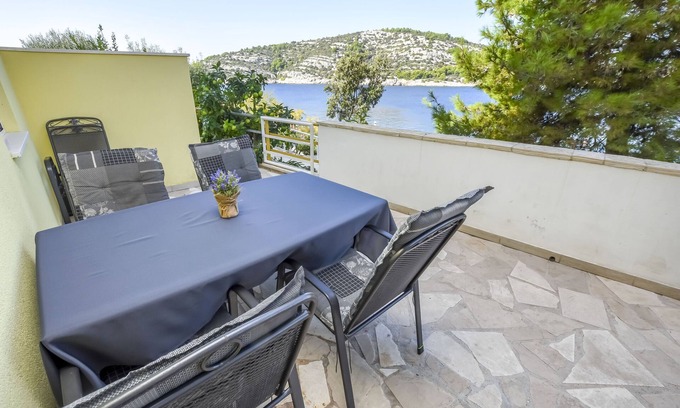 Razanj Apartamento | Apartamentos Maja (57511-A1) - Razanj