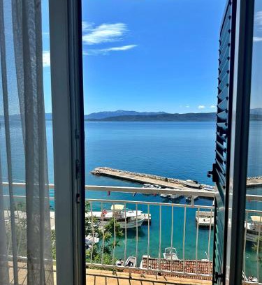 Zivogosce Apartamento | Apartments Majstrovic