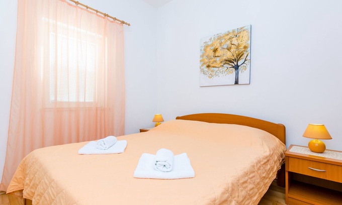 Srebreno Apartamento | Apartamentos Mali Paradiso - Apartamento de un dormitorio con terraza y vista a la piscina