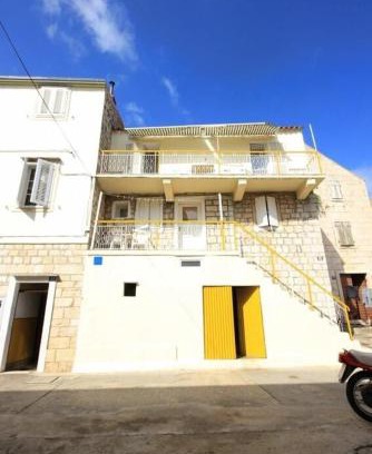 Cove Rogacic Apartamento | Apartments Mat