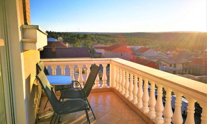 Gornji Karin Apartamento | Apartments Milic - Studio Apartment with Sea View 4 - 2