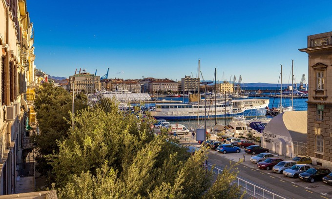 Rijeka Apartamento | Apartments Molo Longo