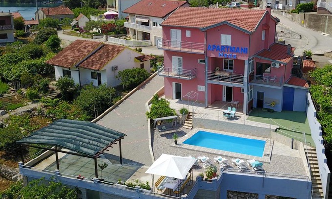 Ploce Apartamento | Apartments Neda