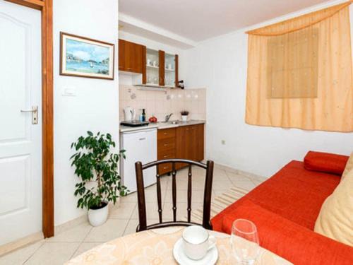 Gornji Kono Apartamento | Apartments Nicol - One-Bedroom Apartment with Terrace