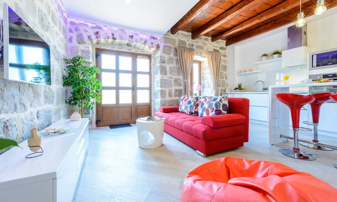 Cavtat Old Town Apartamento | Apartments None & Nono