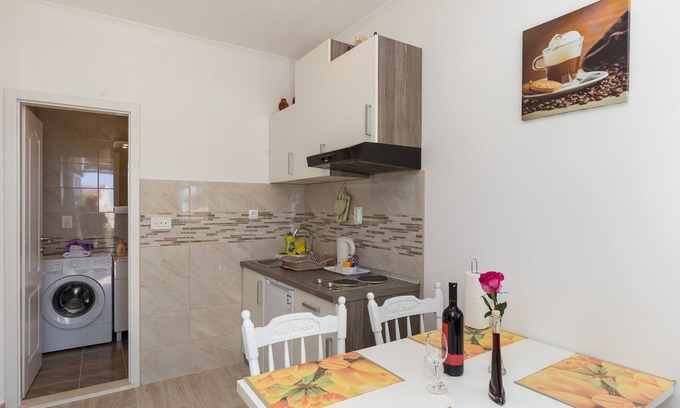 Brasina Apartamento | Apartamentos Olive - Apartamento de un dormitorio con terraza y vistas parciales al mar - Popolica 50