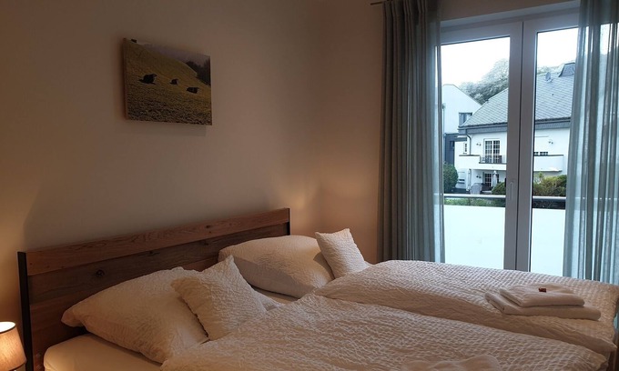 Volkesfeld Apartamento | Apartments on the Aeppelsberg (Nettetal view)