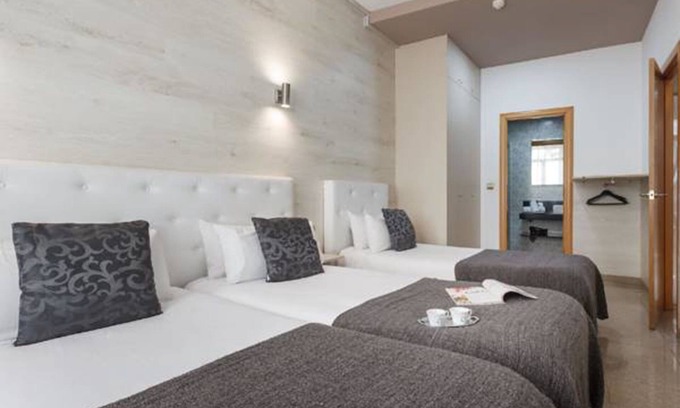 Barrio Gótico Apartamento | Apartments Ramblas 108