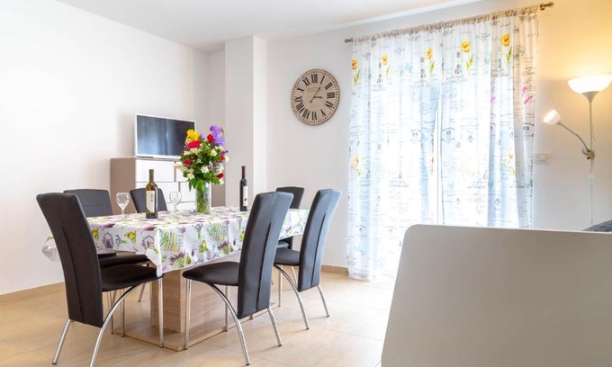 Trinajstici Apartamento | Apartments Raspolic