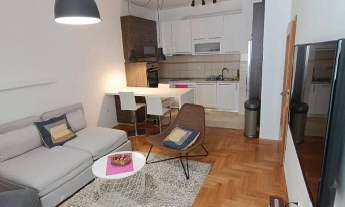Trebinje Apartamento | Apartments Romana - One Bedroom Apartment with Balcony