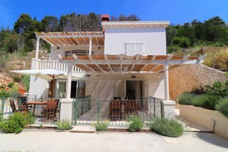 Trstenik Apartamento | Apartments Seafront Silence