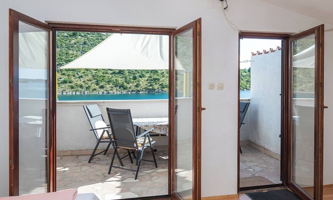 Podglavica Apartamento | Apartamentos Ivan (10021-A3) - Rogoznica
