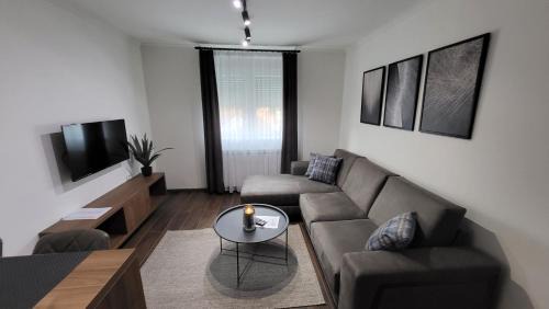 Cacak Apartamento | Apartments Spring