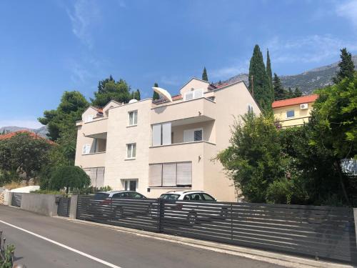 Gradac Apartamento | Apartments SVI-MI