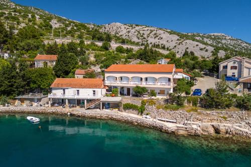 Baric Draga Apartamento | Apartments Tasa