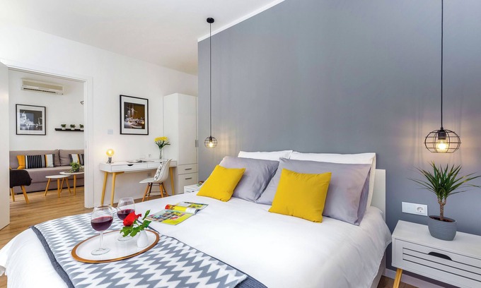 Rijeka Apartamento | Apartments Terra I & II