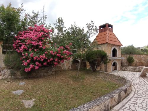Vinisce Apartamento | Apartments Villa Brudi
