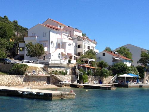 Rab Town Apartamento | Apartments Villa Emilija