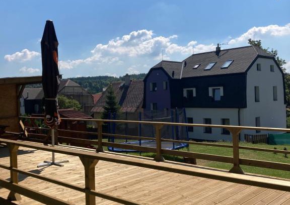 Kovarska Casa | Apartments Villa Viola