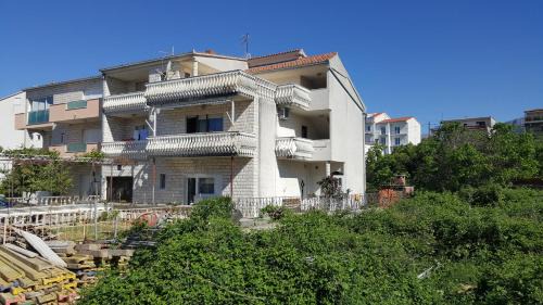 Strozanac Apartamento | Apartments with a parking space Podstrana, Split - 13555