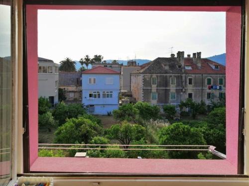Cove Rogacic Apartamento | Apartments with parking space Vis - 22544