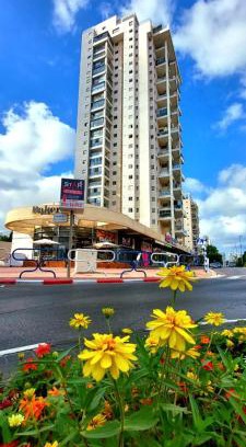 Ashdod Apartamento | apartments with separate kitchen by the sea