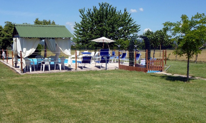 Torgiano Apartamento | Apartamentos con piscina cerca de Asís. WIFI, huerta orgánica y vino de cortesía.